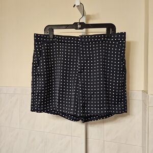 BANANA REPUBLIC WOMEN SHORTS